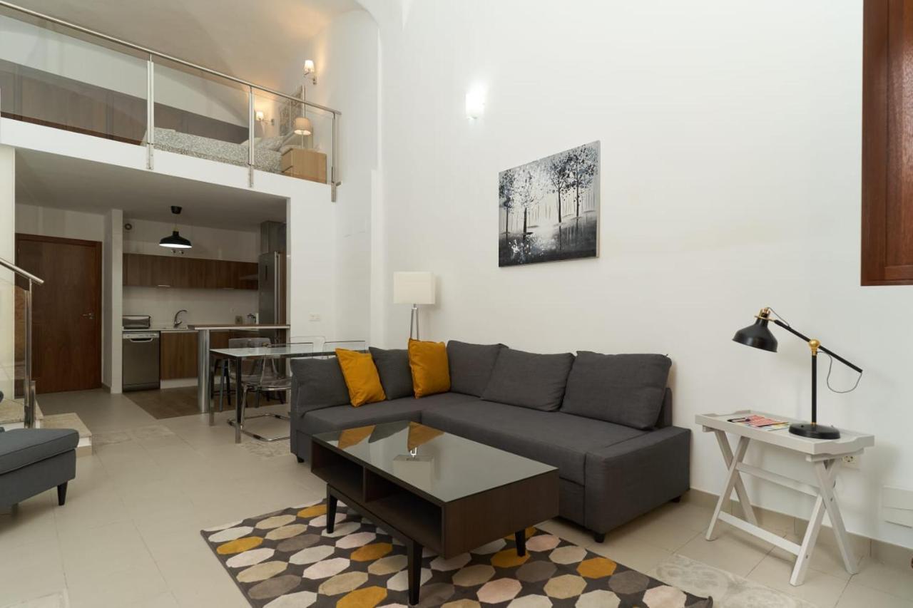 Apartamento Turistico Centro Monumental -- Caces מראה חיצוני תמונה
